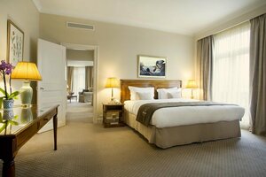 Гостиница Le Plaza Hotel Brussels