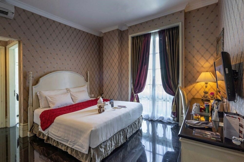 Фото G. H. Universal Hotel