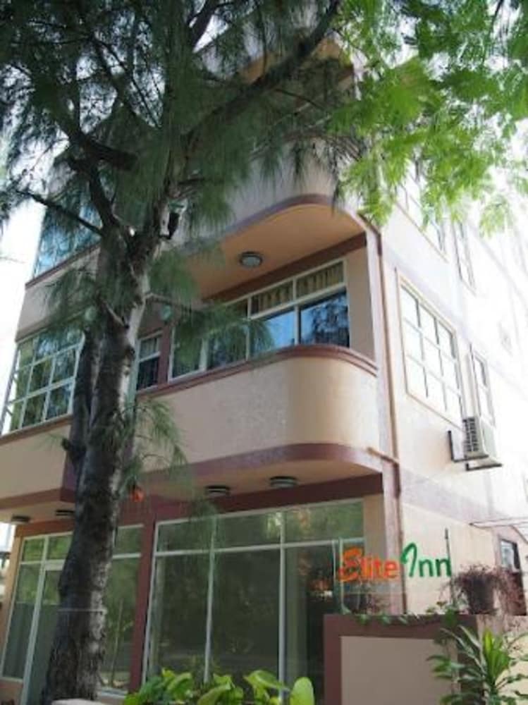 Фото Hotel Elite Inn