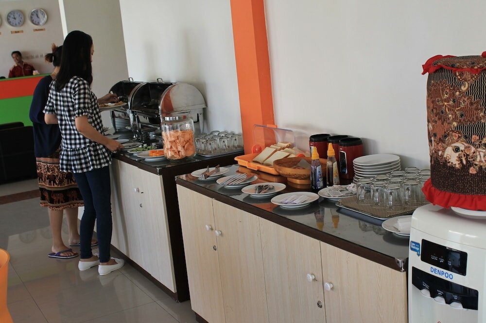 Фото The Kanjeng Hotel Kuta