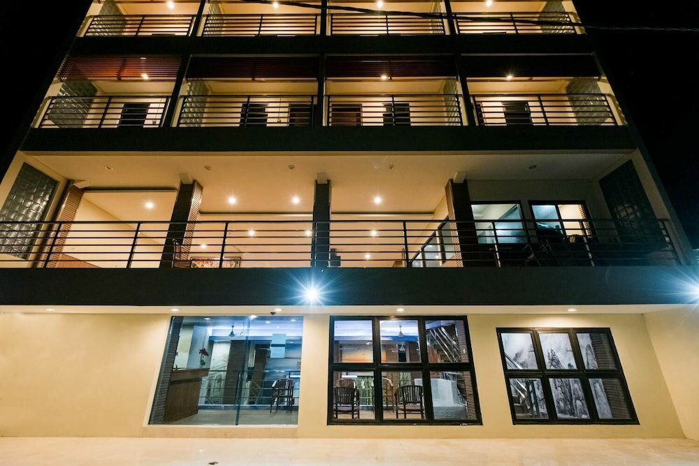 Фото Caroline Guest House