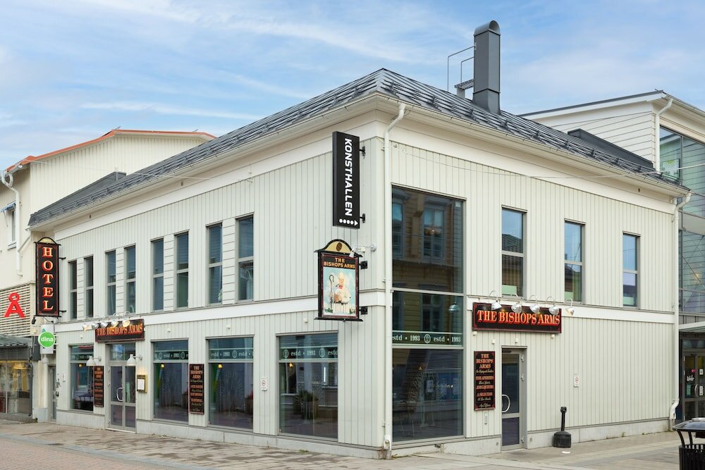 Фото отеля 1