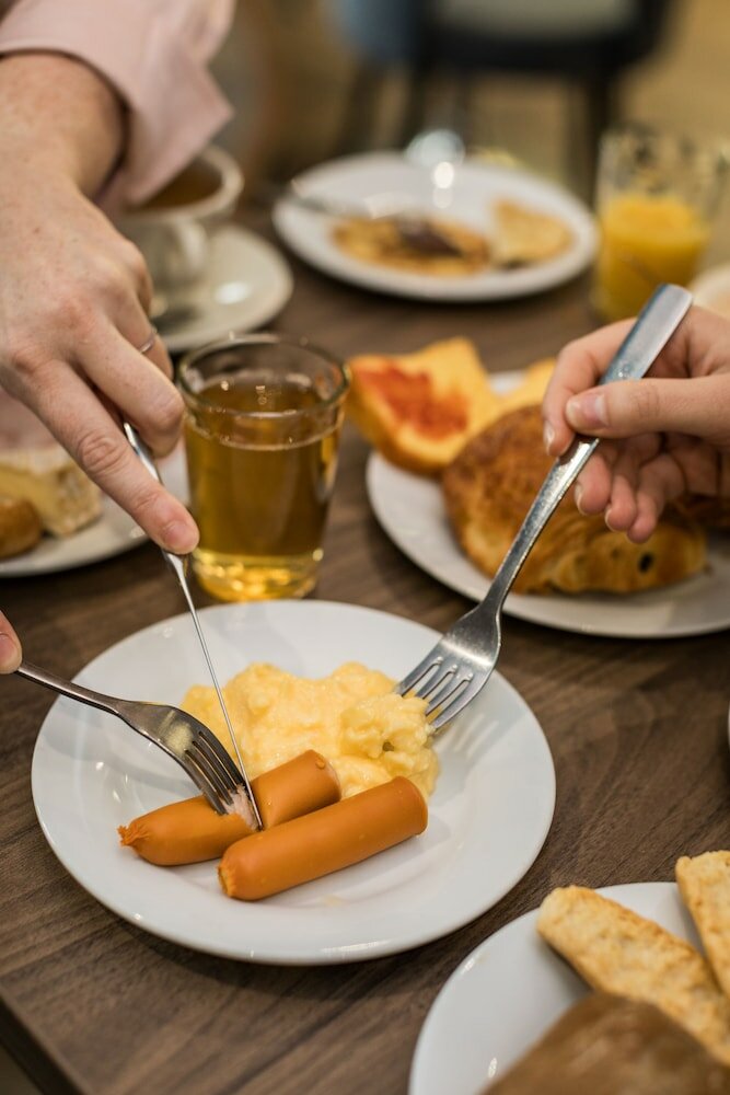 Фото Hôtel Restaurant Le Victoria