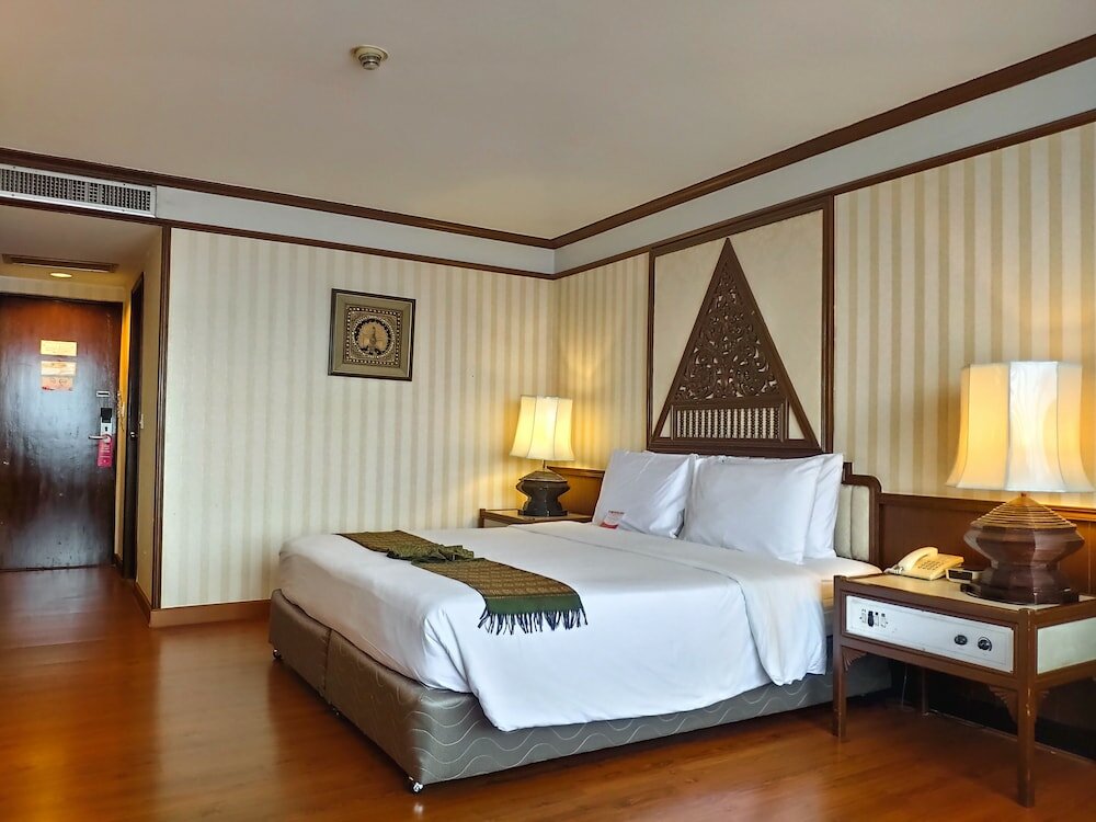 Фото Chiang Mai Orchid Hotel