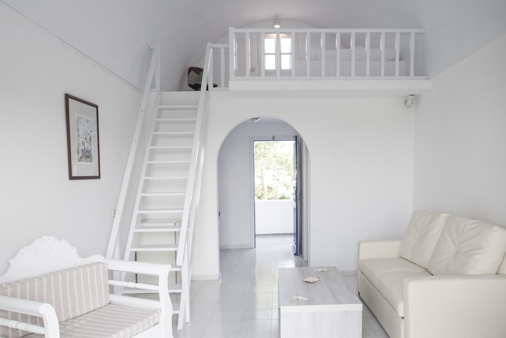 Фото Maistros Village