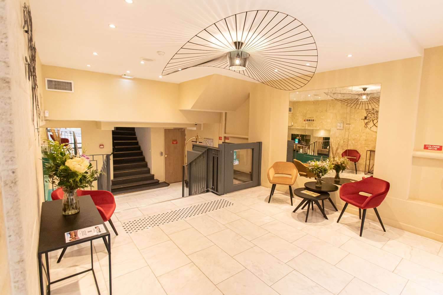 Фото Quality Hotel Bordeaux Centre