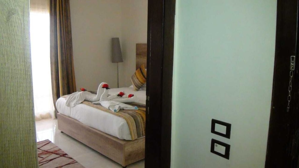 Фото Jewel San Stefano Hotel