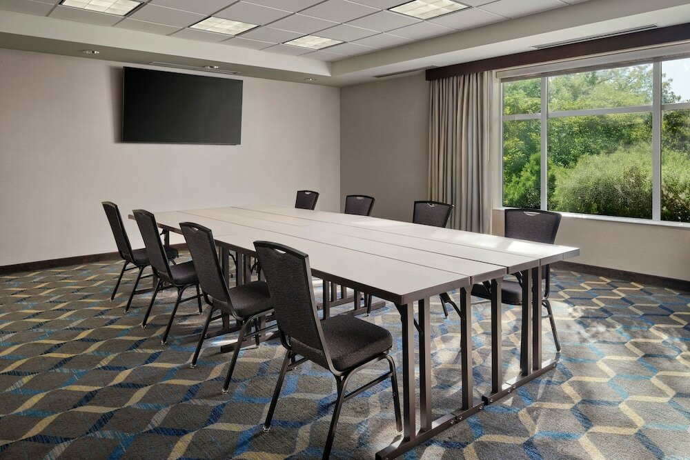 Фото Residence Inn Austin Lake Travis/River Place