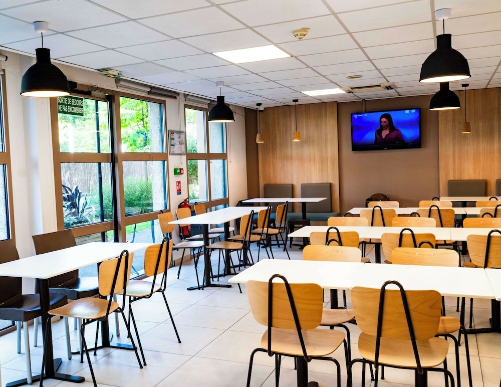 Фото Première Classe Paris Ouest - Gennevilliers Barbanniers