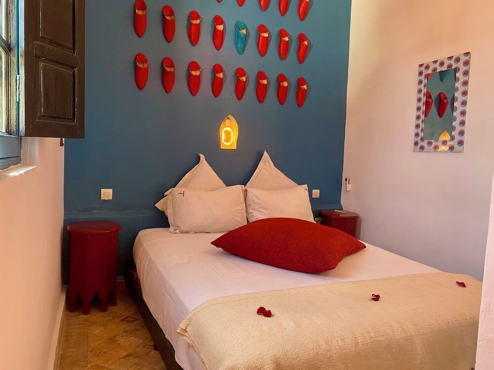 Фото Riad Houdou