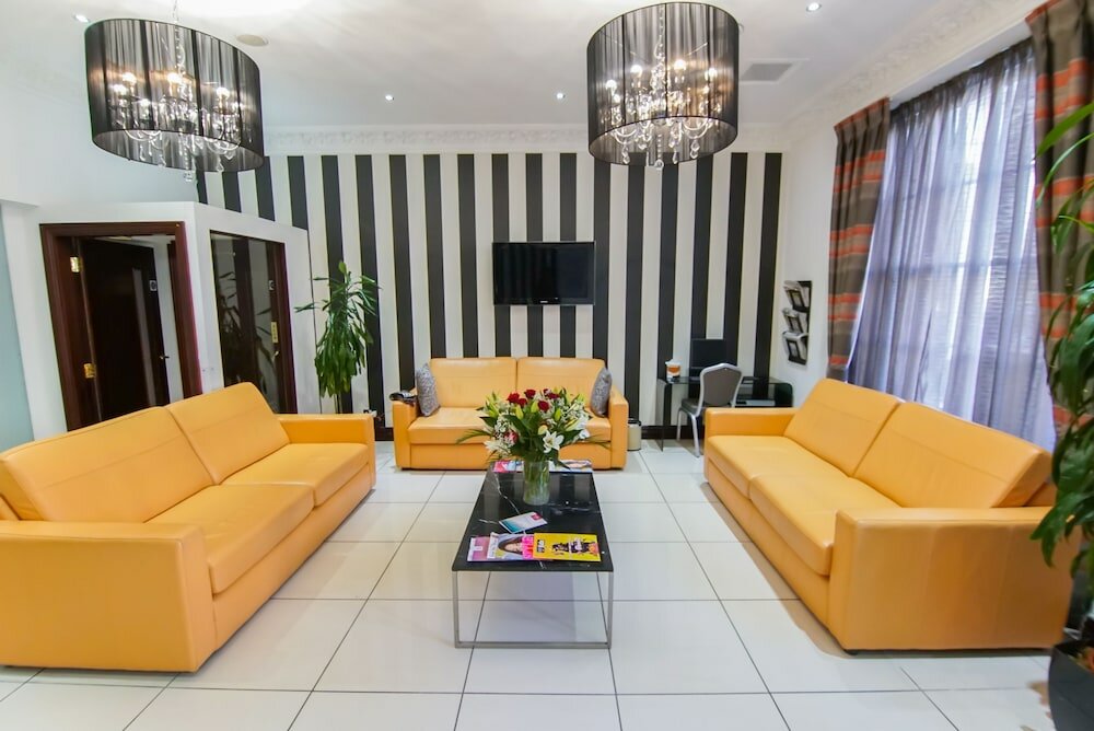 Фото Hyde Park International