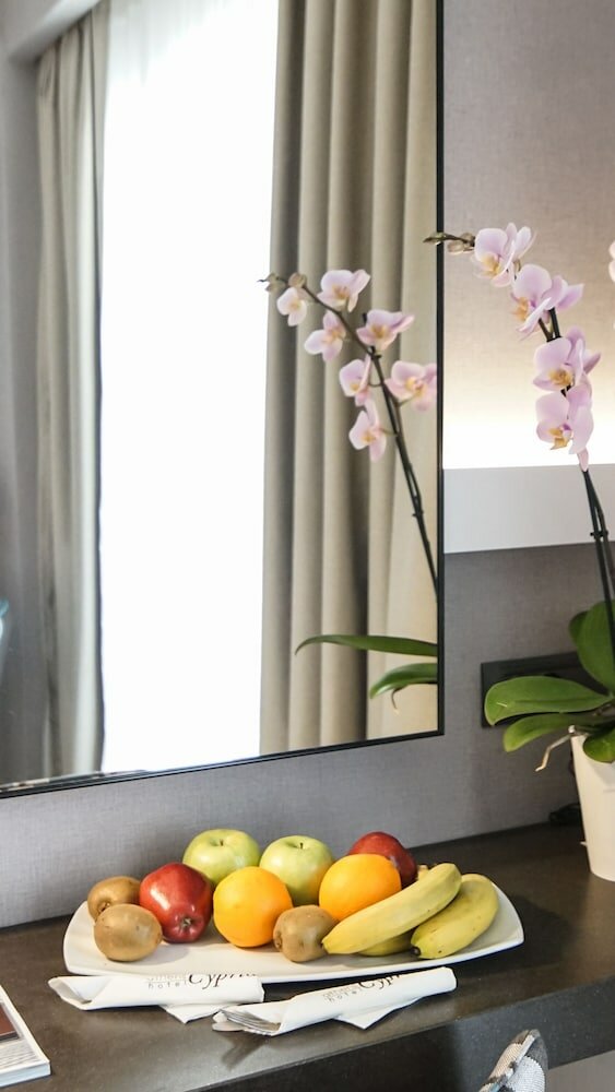 Фото Athens Cypria Hotel