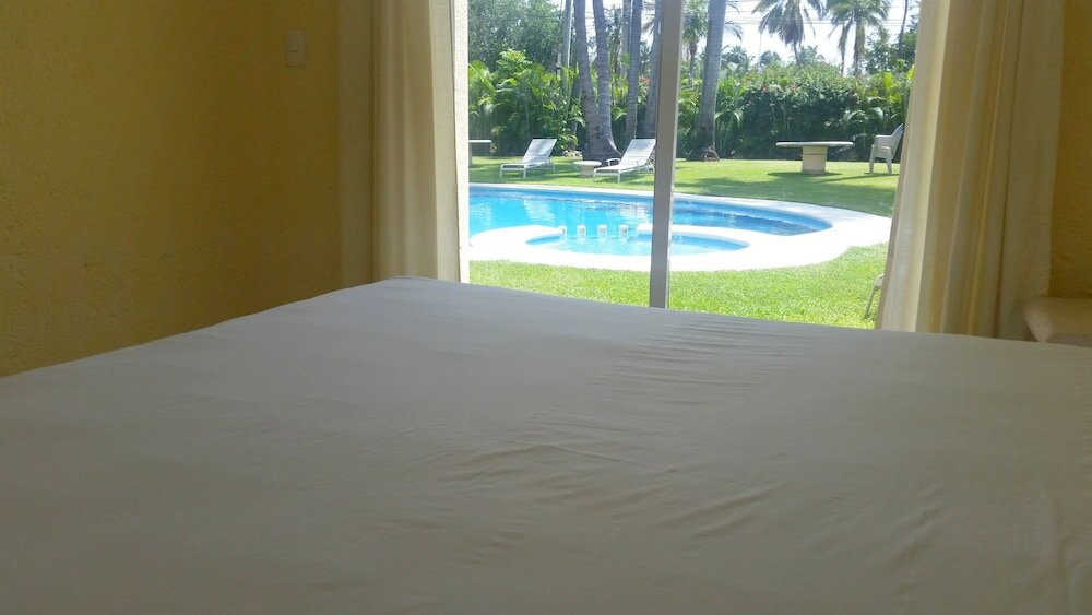 Фото Hotel Villamar Princesa Suites