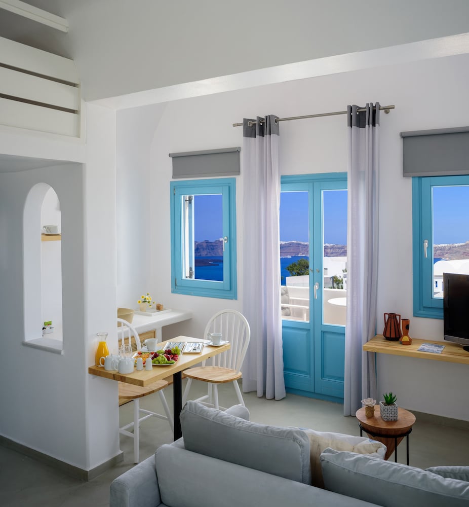 Фото Kalestesia Suites