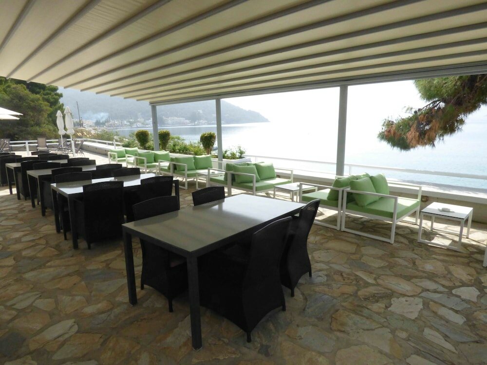 Фото Golden View Beach Hotel