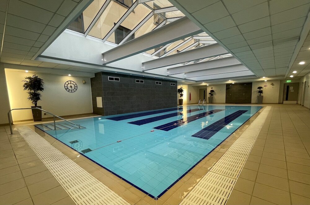 Фото Clayton Hotel Belfast