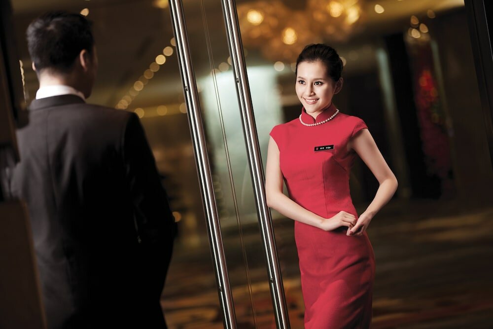 Фото Hualuxe Ningbo Harbor City, an Ihg Hotel