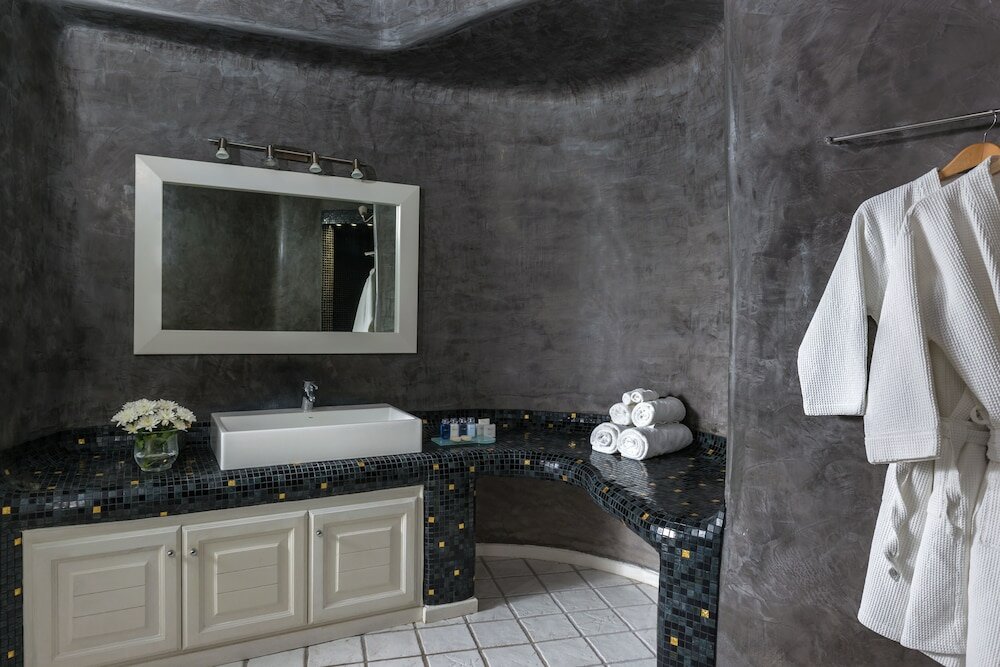 Фото White Santorini