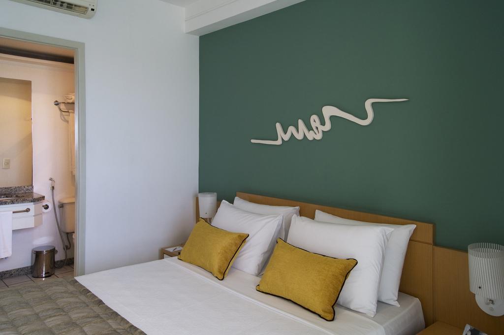 Фото Bristol Praia do Canto