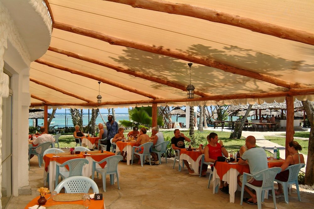 Фото Southern Palms Beach Resort