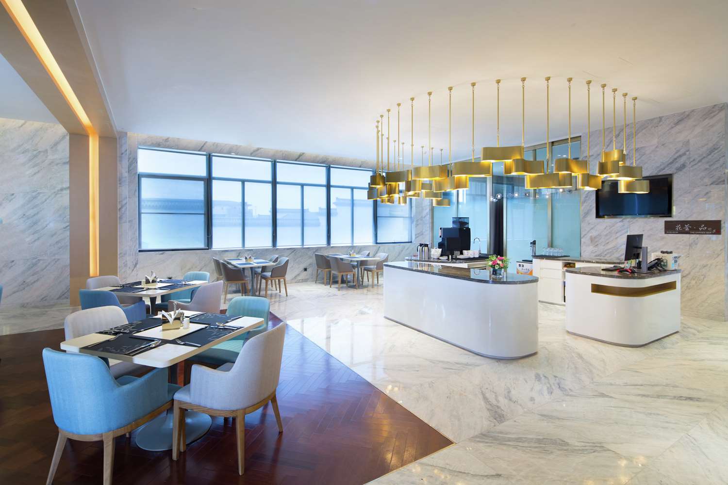 Фото Hilton Garden Inn Qidong