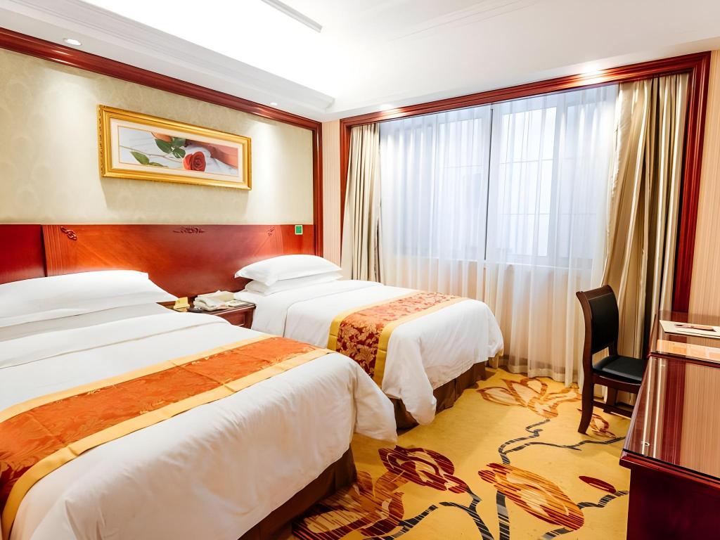 Фото Vienna Hotel Shanghai Wild Animal Park