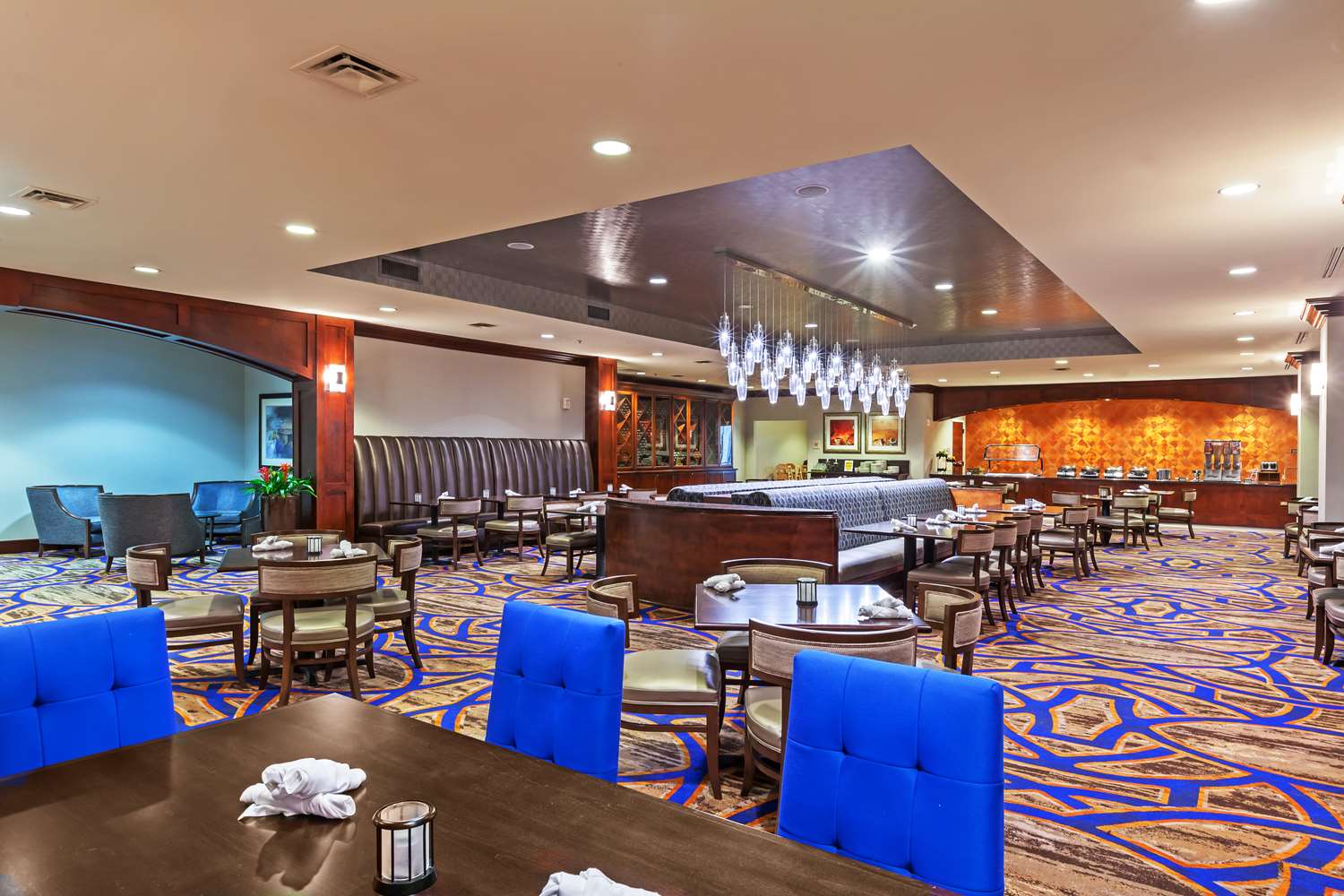 Фото Hilton Waco