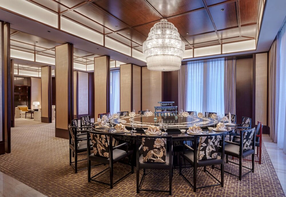 Фото Fairmont Wuhan