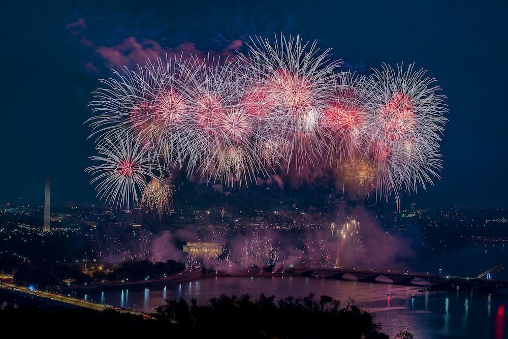 Фото Melrose Georgetown Hotel