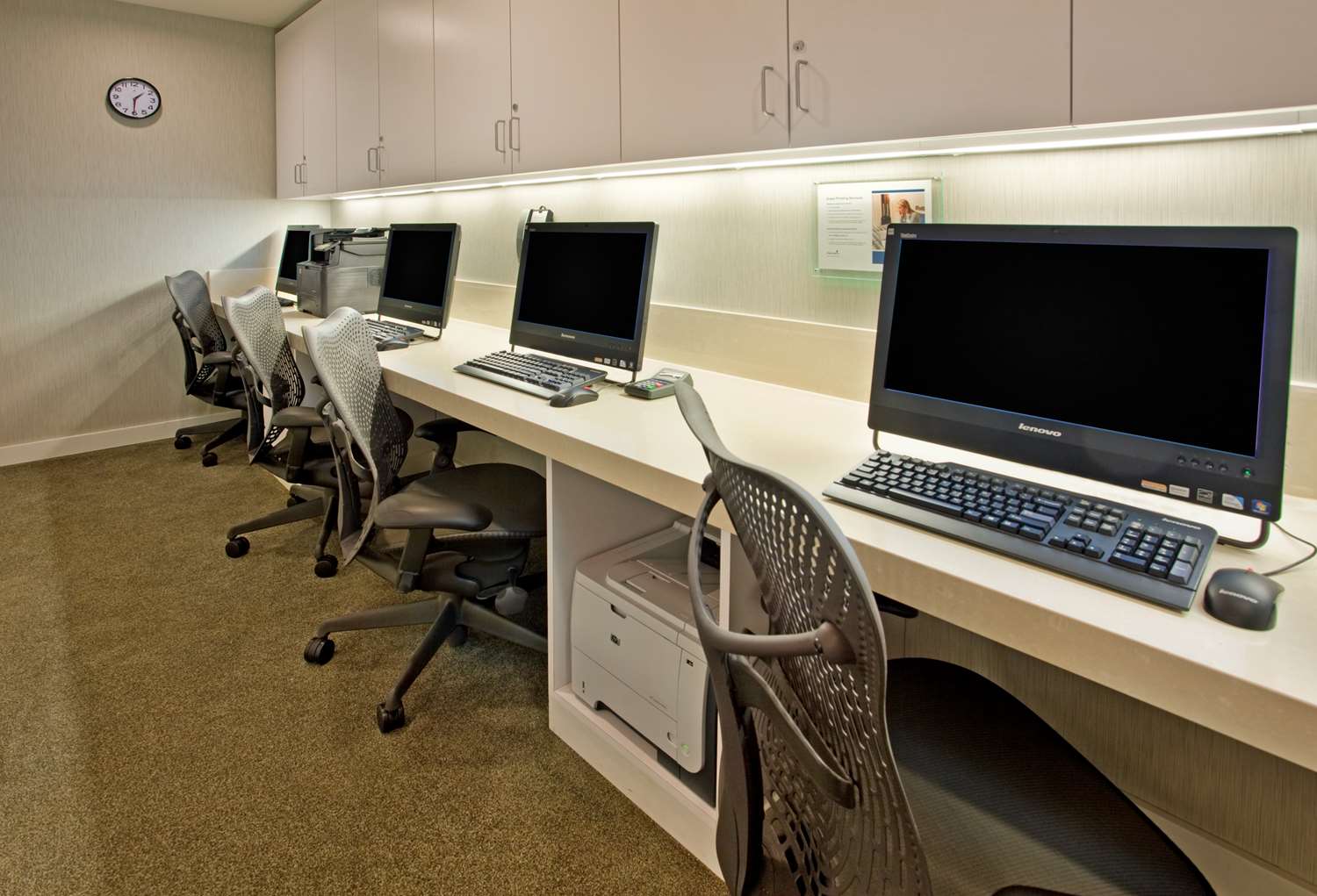 Фото Hilton Garden Inn New York/Central Park South-Midtown West