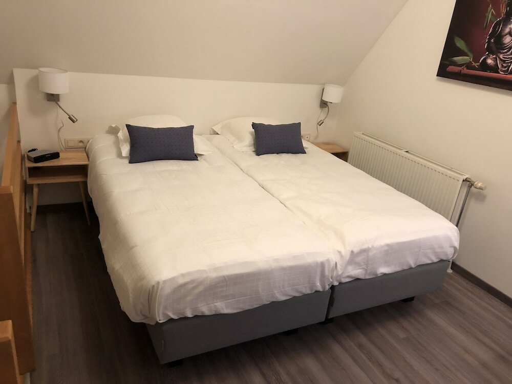 Фото Hotel Asiris