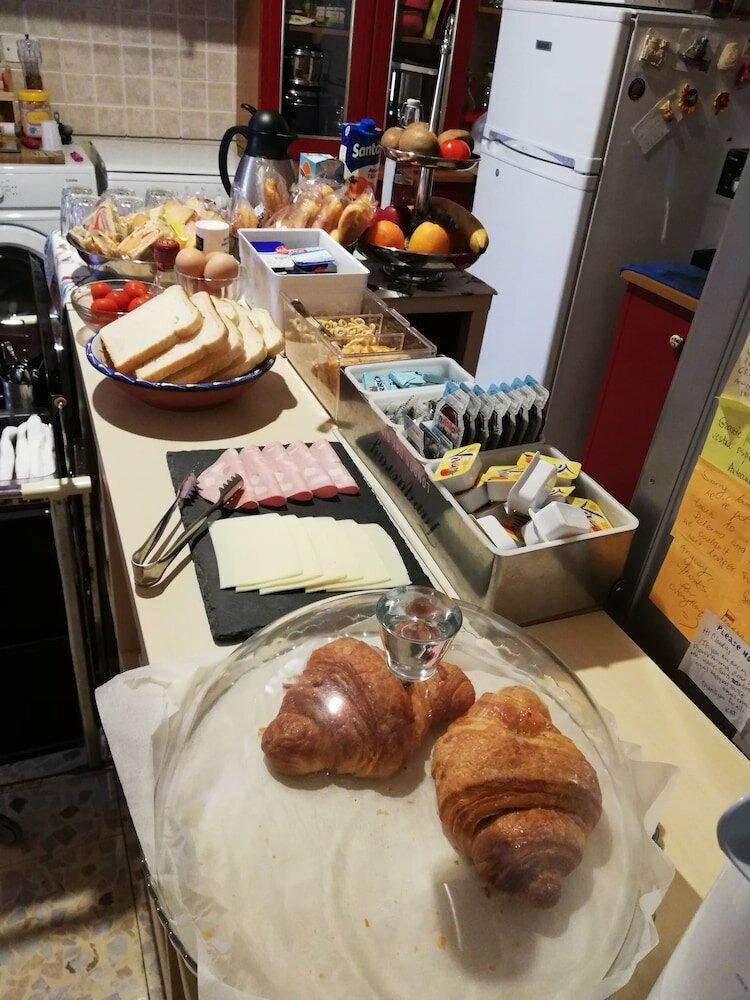 Фото B&b Aloi Rooms