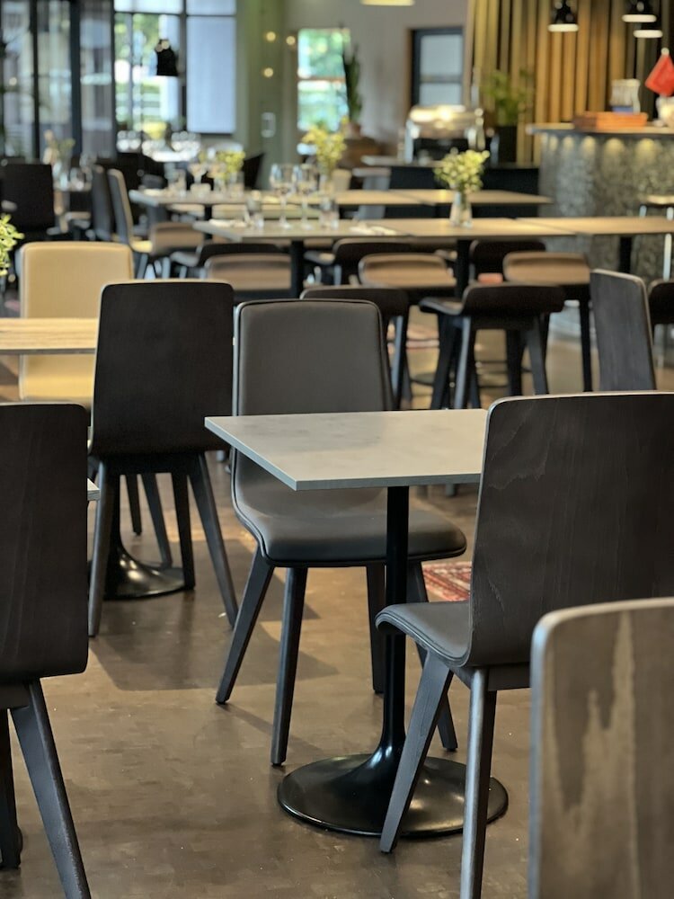 Фото Quality Hotel Royal Corner