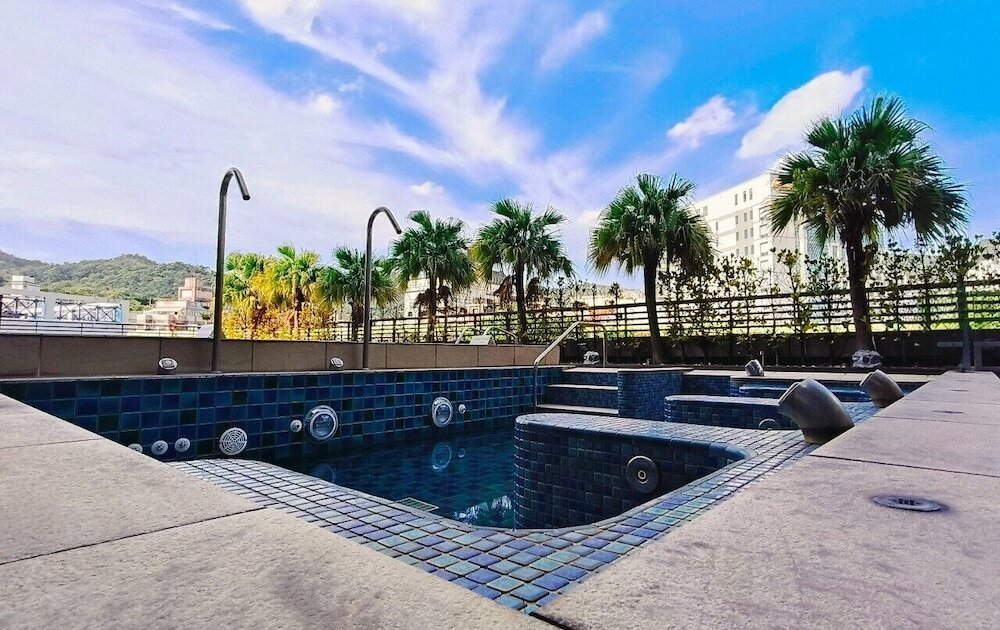 Фото S Aura Hotel