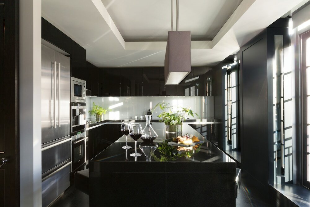 Фото Grosvenor House Suites