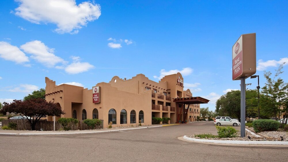 Фото Best Western Plus Inn of Santa Fe
