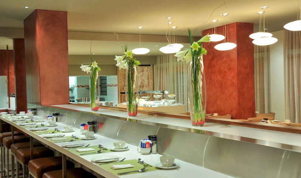 Фото Garden Court Victoria Junction