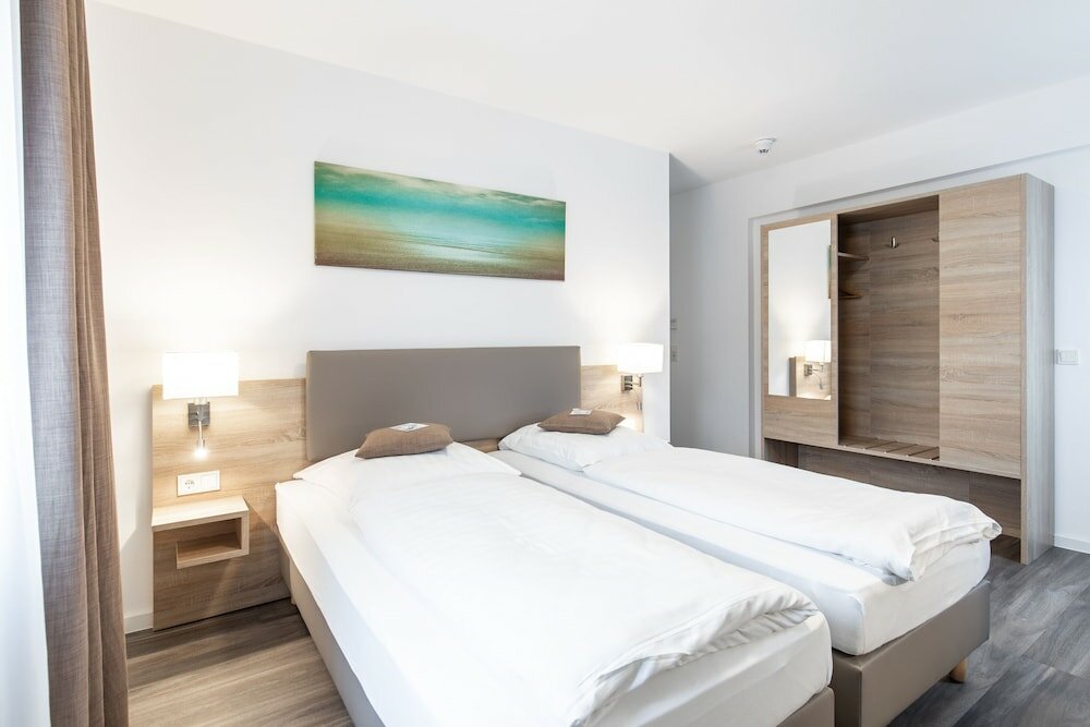 Фото Hotel Köln 2020