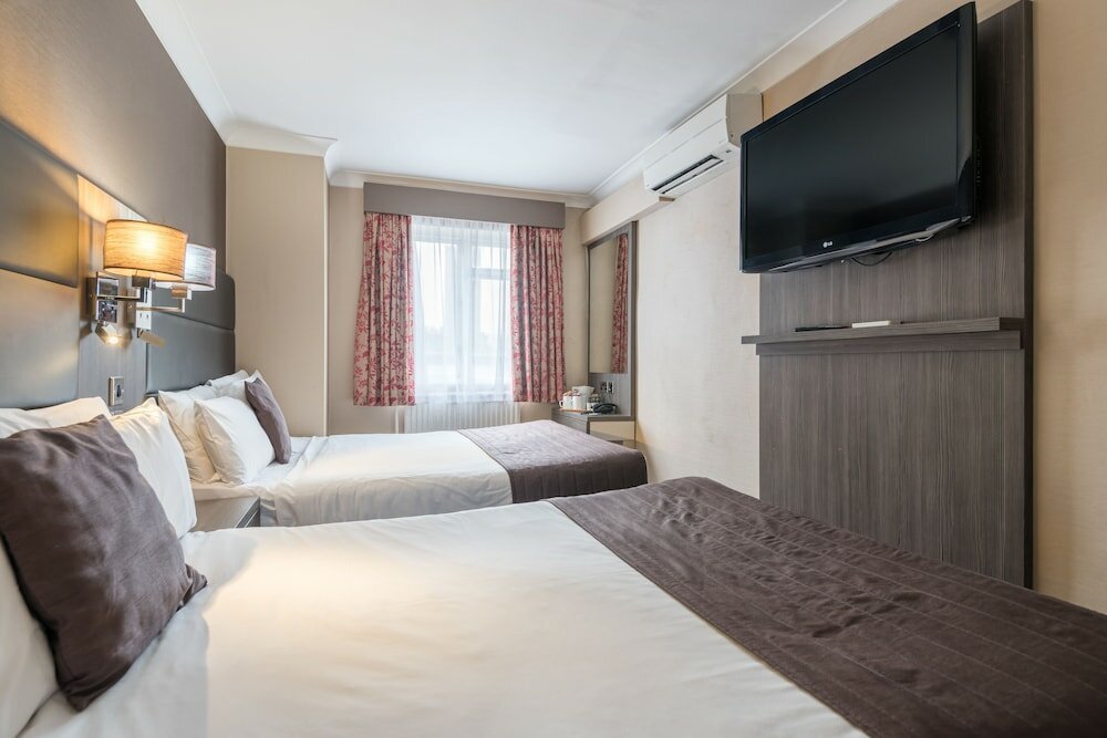 Фото Brunel Hotel