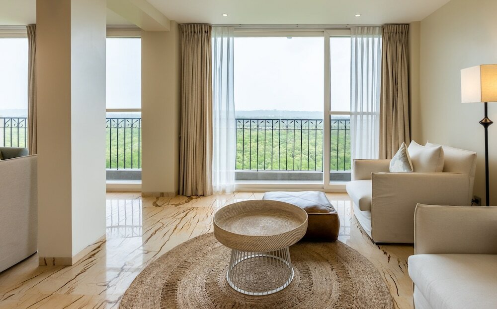 Фото Holiday Inn Goa Candolim