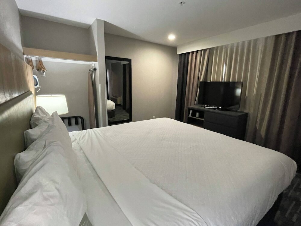 Фото Country Inn & Suites by Radisson, Bakersfield, Ca