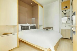 Гостиница The Beverley Hotel Queen West, Sonder