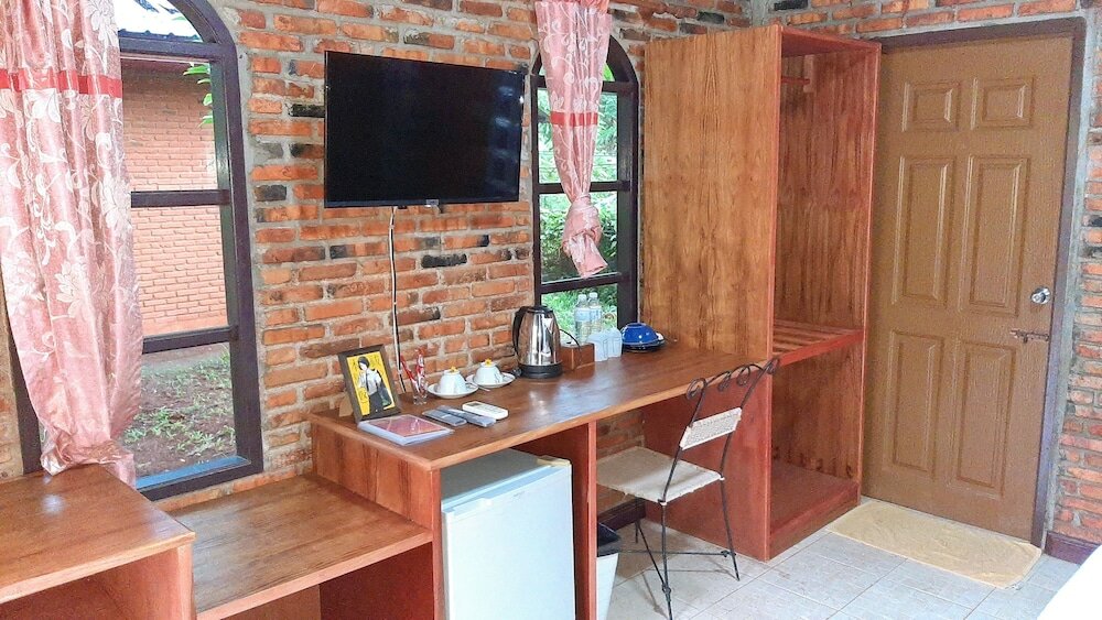 Фото Doo Dee Boutique Resort by Swiss Chalet