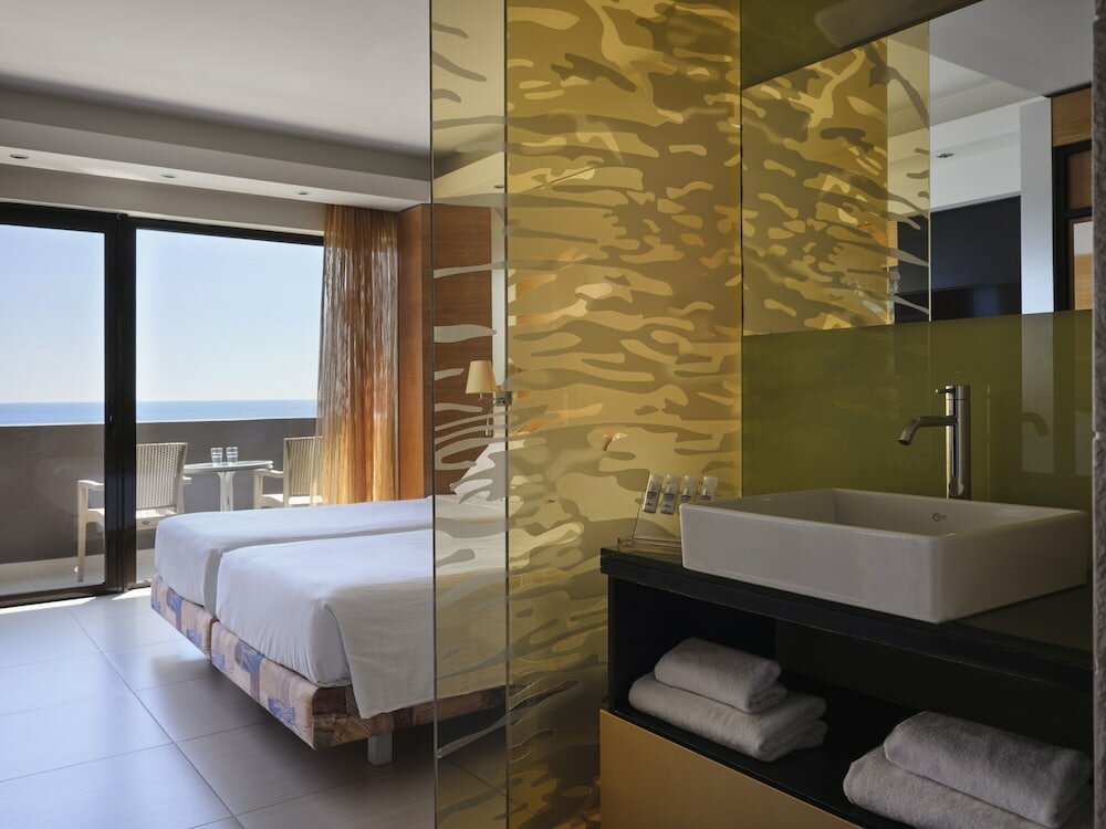 Фото Esperos Mare Resort