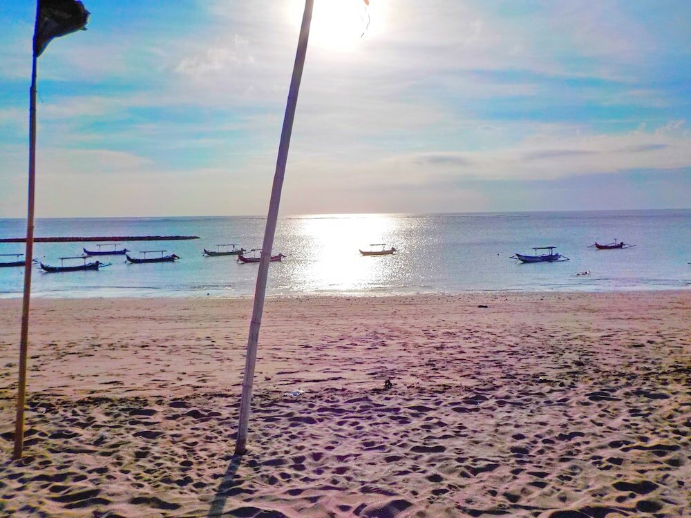 Фото Palm Beach Bali Resort