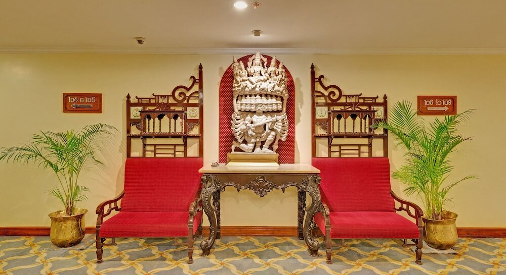 Фото Ambassador Pallava