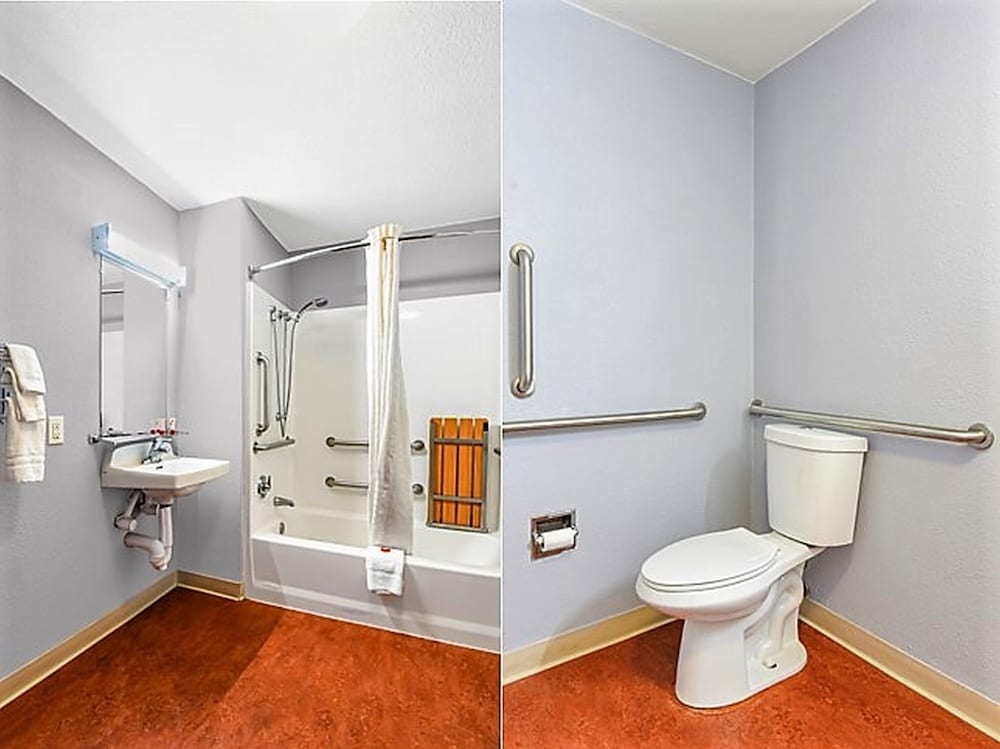 Фото Oyo Hotel Irving Dfw Airport South