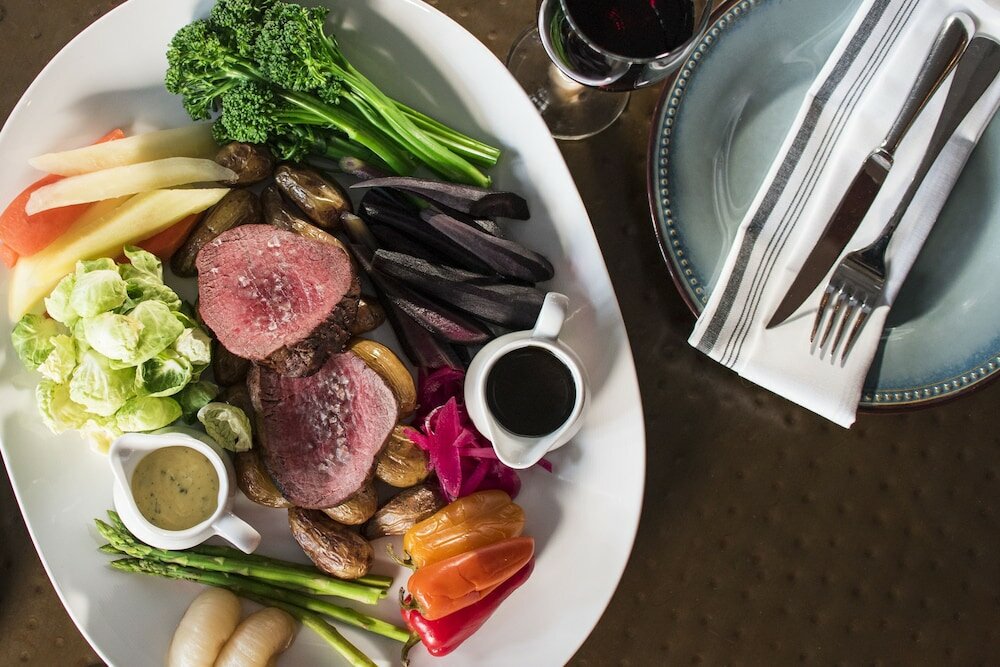 Фото Coast Canmore Hotel & Conference Centre