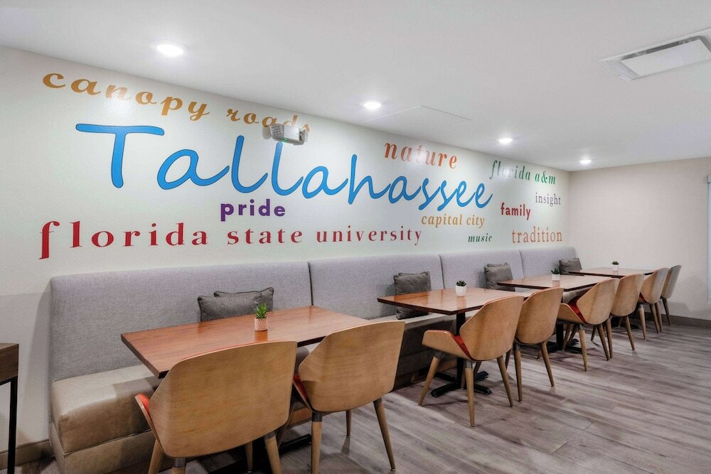 Фото Tryp by Wyndham Tallahassee North I-10 Capital Circle