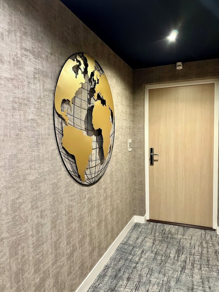 Фото Kyriad Paris 18 Porte de Clignancourt Montmartre